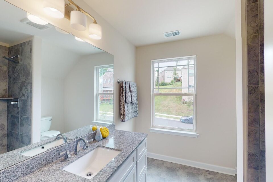 new construction, new home for sale, Nashville, Delvin Downs, 285 Blackpool Dr. bathroom